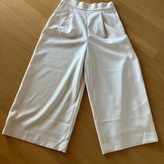 Liesse ワイドパンツ　オフホワイトの画像