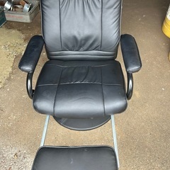 1人用リクライニングチェア　足置き付　美品