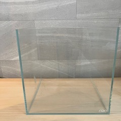 ADA ガラス水槽 30cm x 30cm x 30cm CUBE