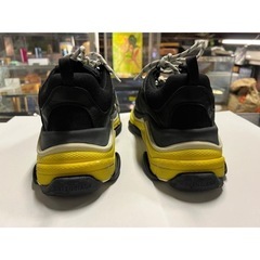 BALENCIAGA バレンシアガ　Triple S 42 　トリプルエス メンズスニーカー　27.5cmの画像