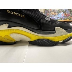 BALENCIAGA バレンシアガ　Triple S 42 　トリプルエス メンズスニーカー　27.5cmの画像