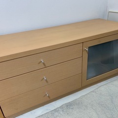 テレビボードの画像