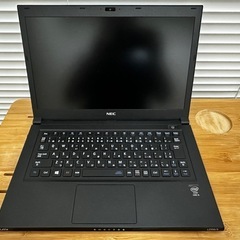 ノートPC NEC LAVIE LZ550/Sの画像