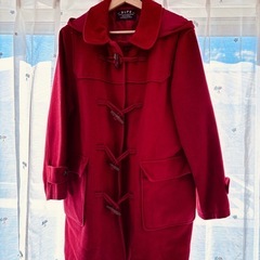 赤いダッフルコート🧥