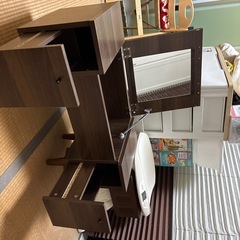 値下げ　テーブルドレッサーの画像