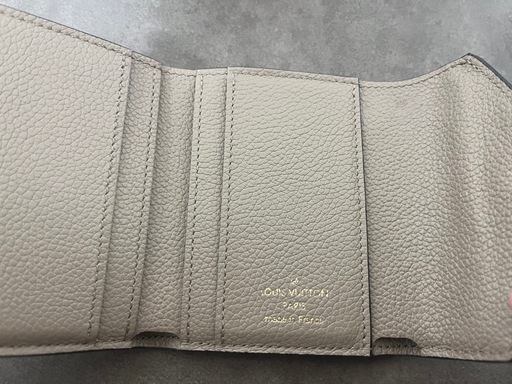 【美品】ルイヴィトン　財布