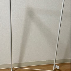 エアコン　物干しハンガー