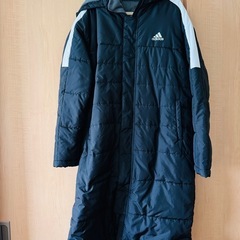 超美品adidasベンチコートの画像