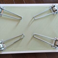足つきアイロン台 約60cm x 36cm 中古の画像