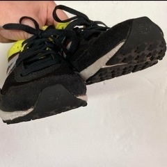 ニューバランス　スニーカー　キッズ　男の子　19cmの画像