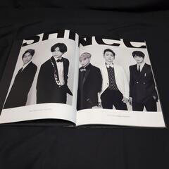 SHINeeの写真集の画像