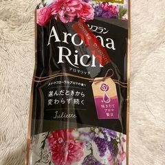 ソフラン　アロマリッチ 柔軟剤詰め替え 400ml