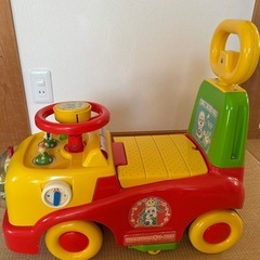 いないいないばあコンビカー