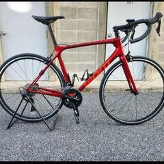ジャイアント　ロードバイク　赤色　２０２０年式　の画像