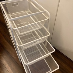 IKEA イケアで購入、スチールラックの画像