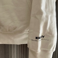 KELTYのパーカーとラングラーGジャンの画像