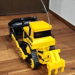 ラジコンブルドーザーの画像