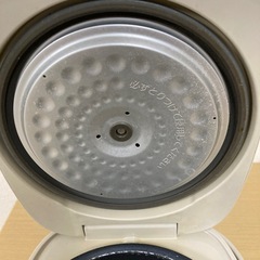 (12/24まで)5.5合炊き炊飯器　タイガーの画像