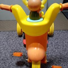 アンパンマン三輪車の画像