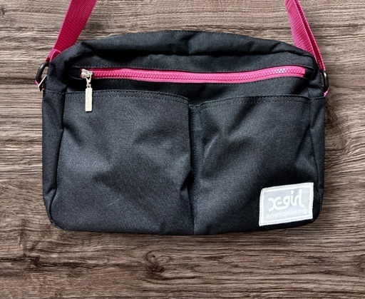 美品 X-girl ショルダーバッグ