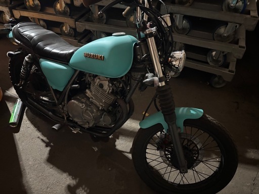 グラストラッカービックボーイ250