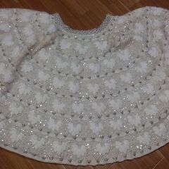 ◆【中古】　　《婦人用・温かいケープ》　●総スパンコールと、アップリケが豪華です。♪　※裏生地付きで、温かいです。の画像