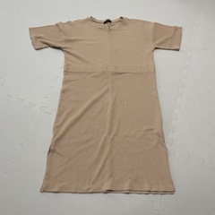 ワンピースFサイズ　
短め　