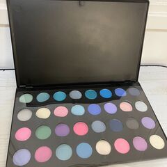 【中古コスメ】ＳＵＭＭＥＲ　アイシャドウパレット&ブラシセットの画像