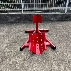 フロントホイールクランプ　バイクスタンド