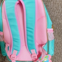 新品　リュックの画像