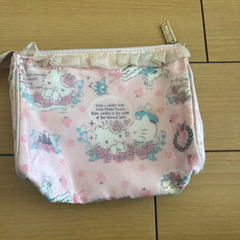 ハローキティ　ポーチの画像