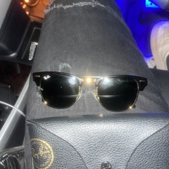 レイバンサングラスの画像