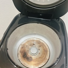 【受渡先決定】2018年製　アイリスオーヤマ 炊飯器 マイコン式 3合 極厚銅釜 銘柄炊き分け機能付き ブラック Smart Basicの画像