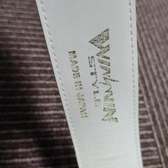 ウィンウィンスタイル BELT 本牛革タイプ ベルト ゴルフ WINWIN STYLE　鶴モチーフバックル付きクリーム色の画像