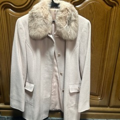 レディースコートの画像