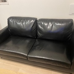 レザーソファ 2人掛けソファ ポケットコイル ブラックの画像