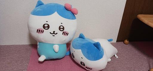 ちいかわ　ハチワレ　BIGぬいぐるみ2点