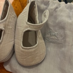 エルメス　ファーストシューズの画像
