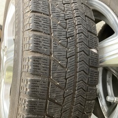スタッドレスタイヤ155/65R14の画像