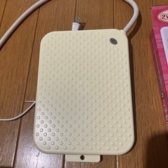 新品うさぎ、ハムスターなどの小動物のホットヒーターの画像