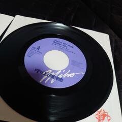 【EPレコード盤】中山美穂 ユアマイオンリーシャイニンスター✨🌟美品(ღ✪ｖ✪)の画像