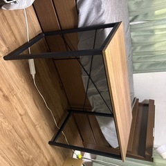デスク　シンプル