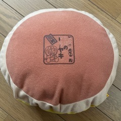 ドラえもん　リバーシブルクッションの画像