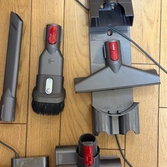 ダイソンv8 掃除機の画像