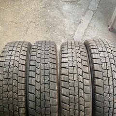 ダンロップスタッドレスタイヤ４本バリ山155/65R14の画像
