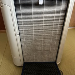 加湿空気清浄機　KC-J50-W 2019年式の画像