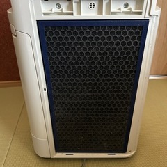 加湿空気清浄機　KC-J50-W 2019年式の画像