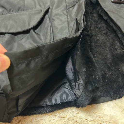 新品同様。黒 毛皮コート レディース アウター、軽い