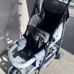 キンダーワゴン　二人乗りベビーカー