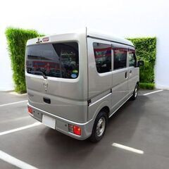 ☆ご成約☆誰でも車が買える次世代低与信ローン専門店／ 安心の１年保証付き　距離無制限！中古車販売 カーメル山梨店 　平成30年式　マツダ　スクラムバン　53000㌔の画像